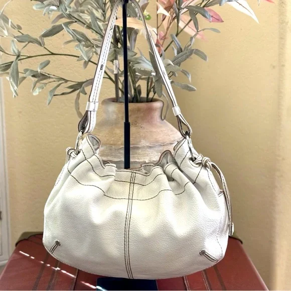 TOD'S Miky Easy Media Shoulder Handbag in White Pebbled Leather - Picture 4 of 14